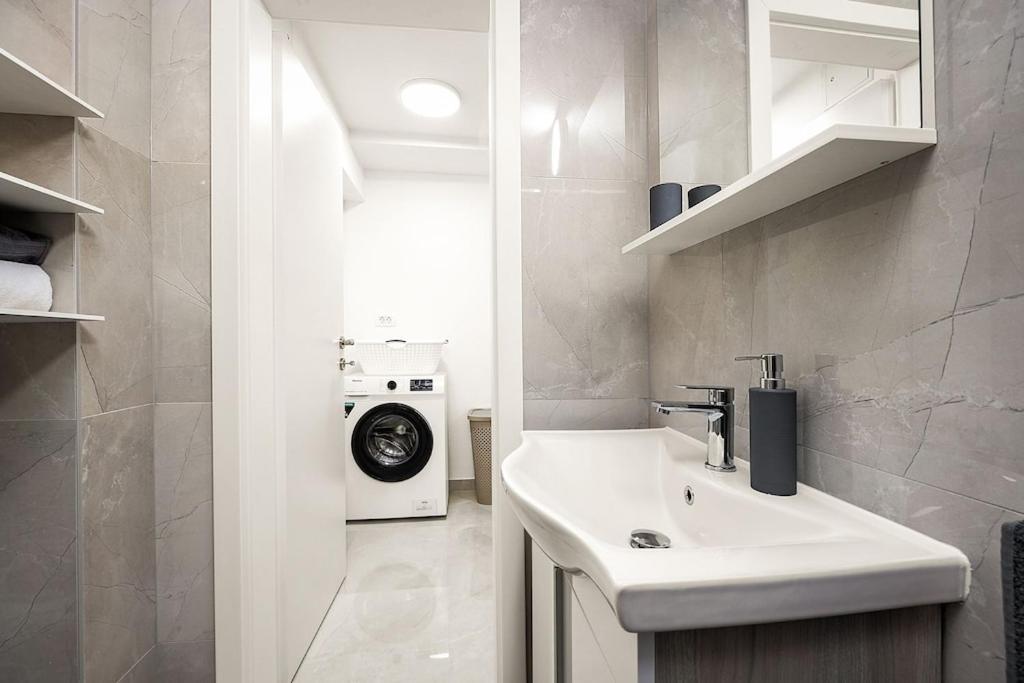 Apartment Olive Garden Near Pula 3 Km From Center And Only 4 Km From The Beach For 4 Persons المظهر الخارجي الصورة